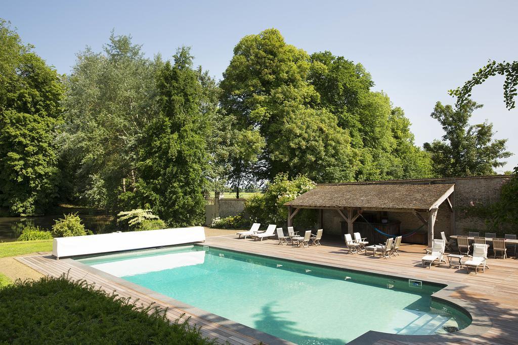 Bed and Breakfast Chateau De Beneauville à Petiville  Extérieur photo
